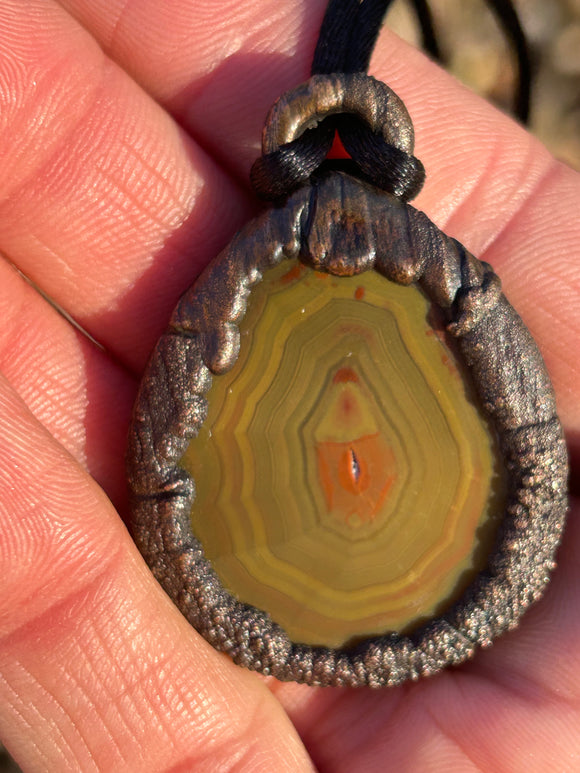Fighting Blood Agate Pendant in Copper.