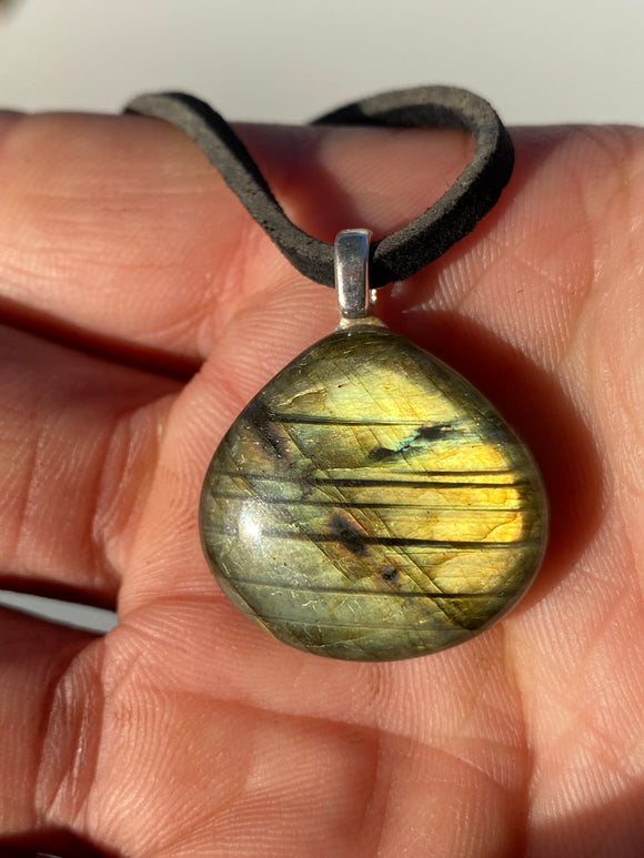 Labradorite Pendant